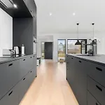 Simple Elegance And Panoramic Sea View At Kulhuse